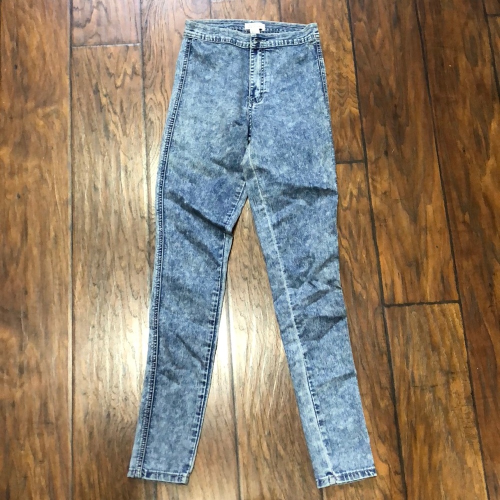 Blue denim acid wash high waisted size 24 pants